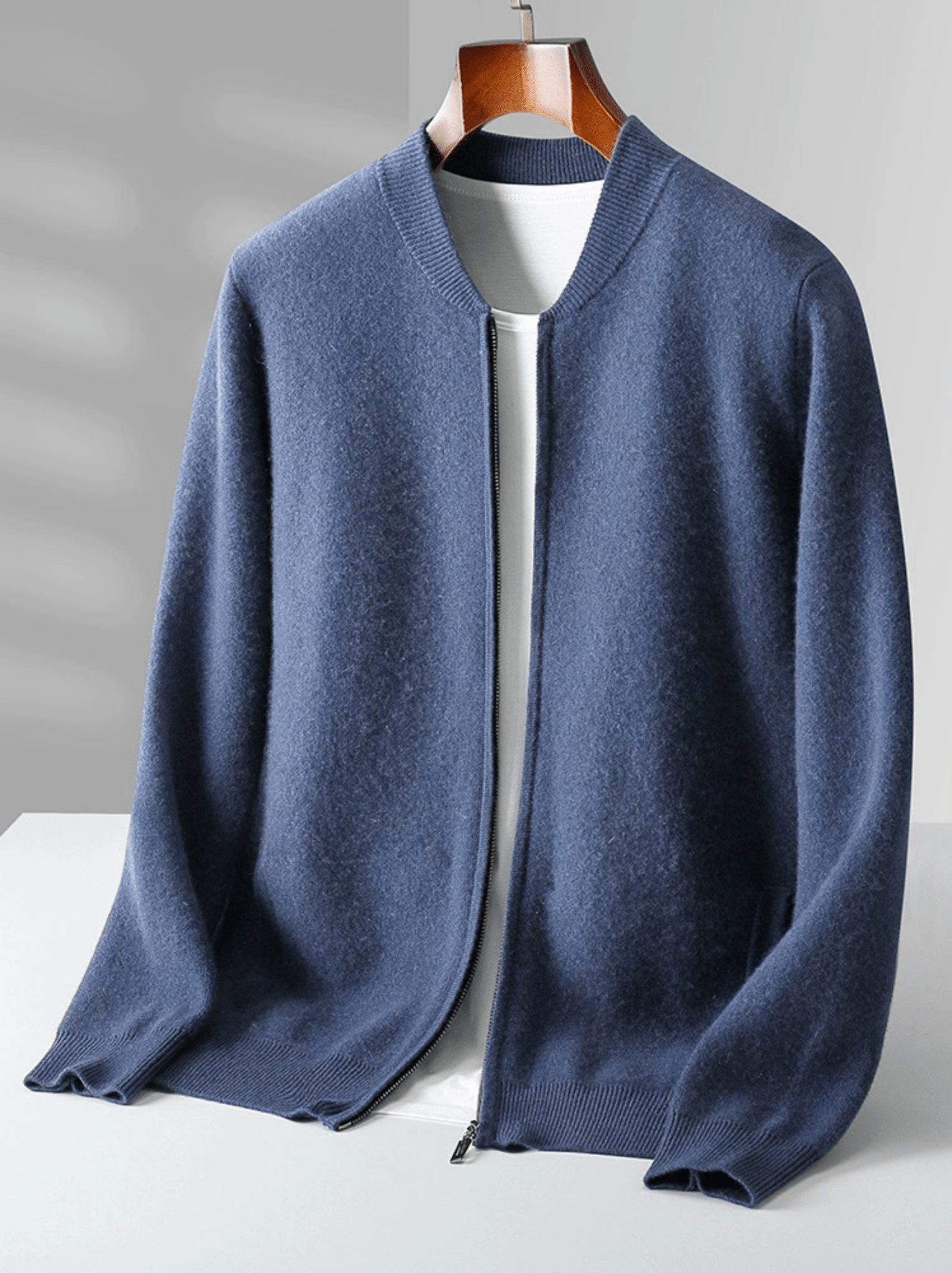 Lightweight Wool Zip Cardigan
