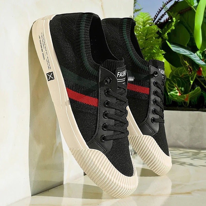 Felix Grant Urban Low-Top Sneakers with Side Stripe